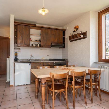 Mountain Lodging With Fireplace And Mountain View بارزيو المظهر الخارجي الصورة